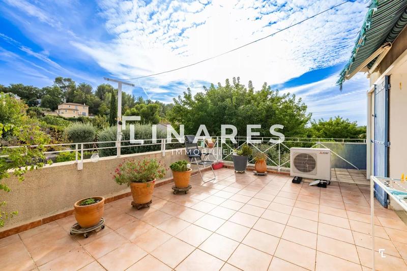 Maison - 98 m² - 3 pièces