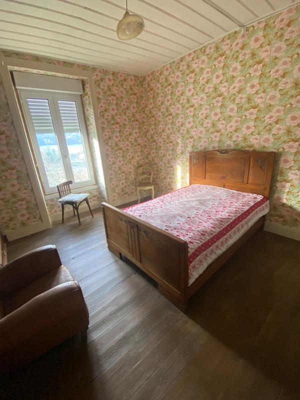 Maison - 211 m² - 7 pièces