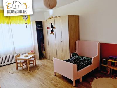 Appartement - 88 m² - 4 pièces