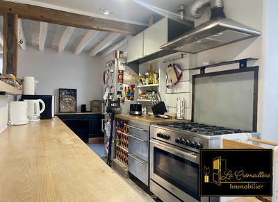 Maison ancienne - 168 m² - 7 pièces