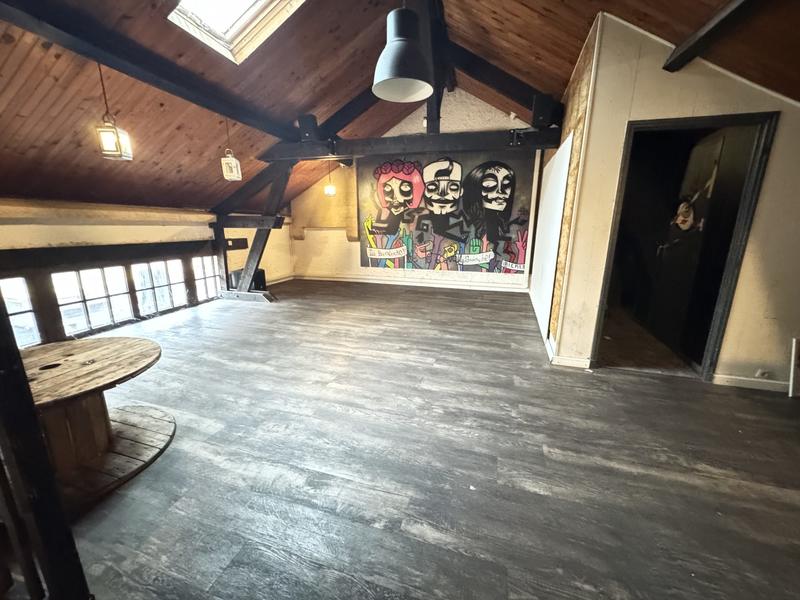 Fonds de commerce - Hôtellerie / Restauration - 150 m²