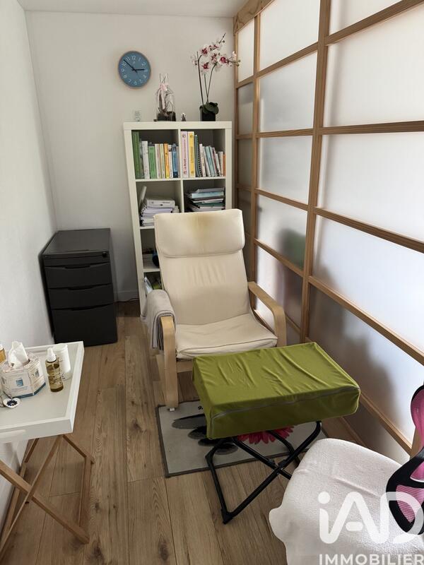 Maison - 212 m² - 10 pièces