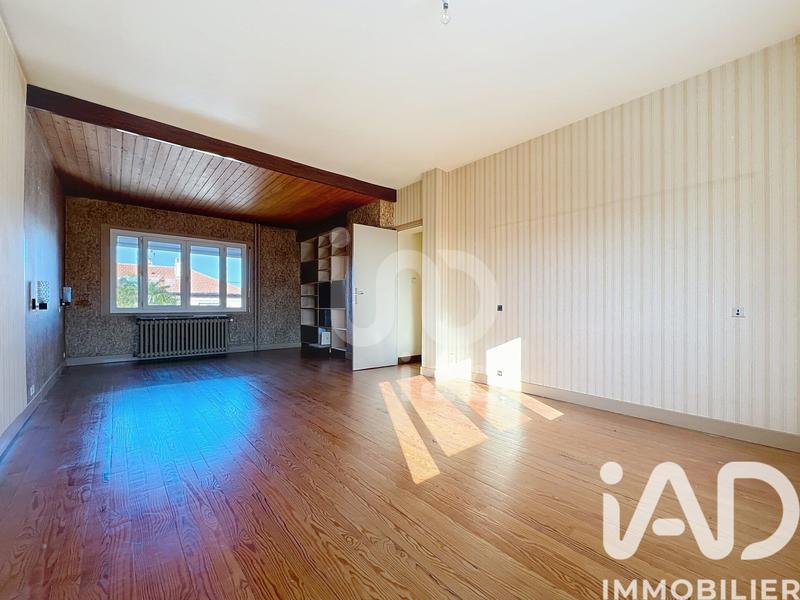 Maison - 159 m² - 7 pièces