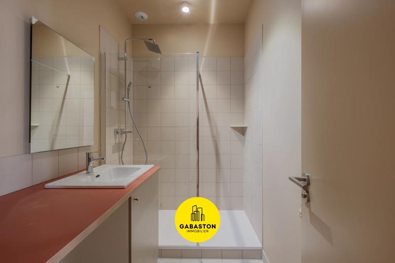 Appartement - 87 m² - 4 pièces