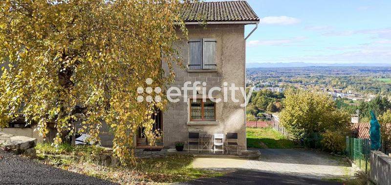 Maison - 176 m² - 7 pièces