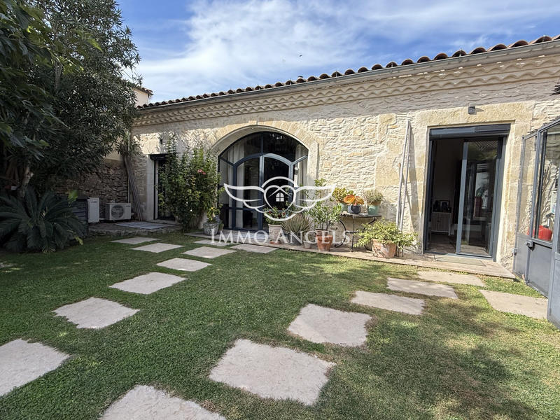 Maison ancienne - 261 m² - 8 pièces