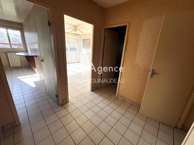 Appartement - 65 m² - 3 pièces