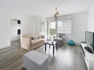 Maison - 104 m² - 4 pièces