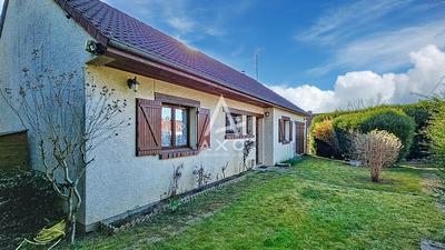 Maison - 103 m² - 5 pièces