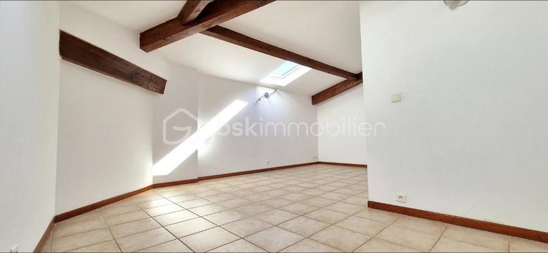 Appartement - 76 m² - 3 pièces