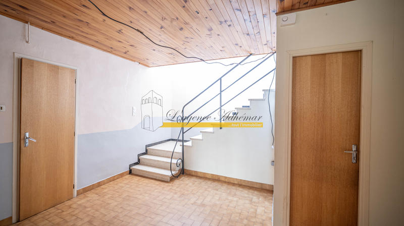 Maison - 97 m² - 6 pièces