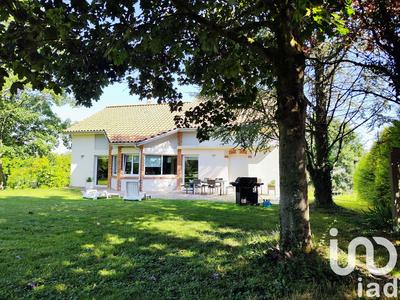 Maison - 180 m² - 7 pièces