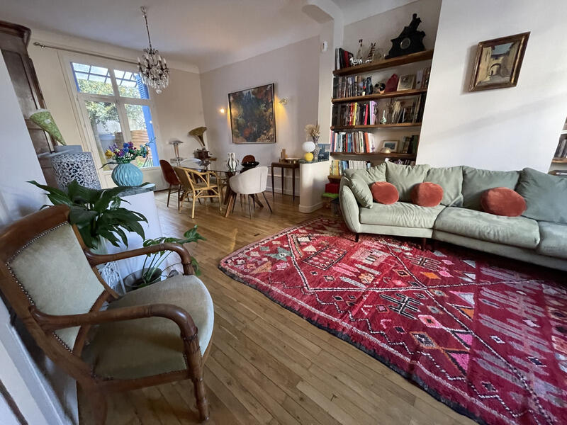Maison bourgeoise - 137 m² - 7 pièces