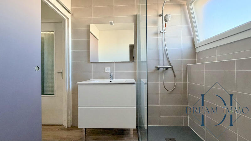 Appartement - 72 m² - 3 pièces