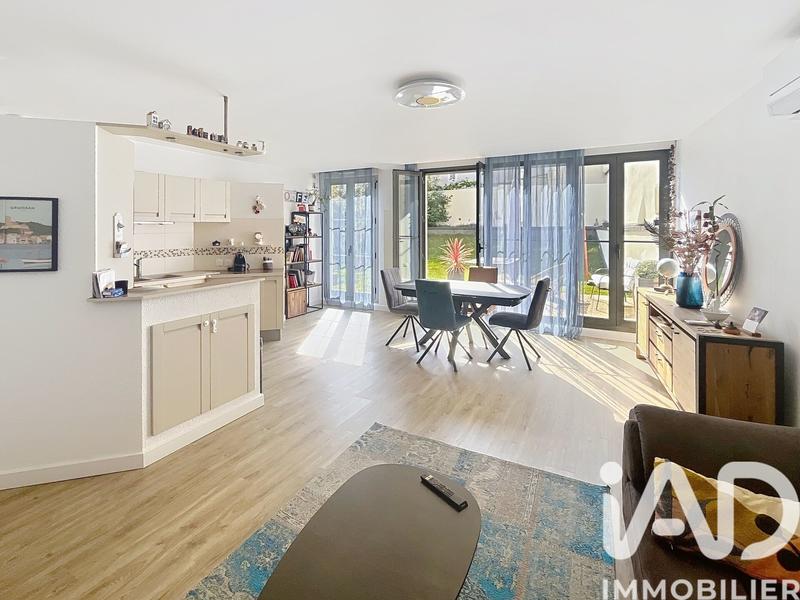 Appartement - 77 m² - 3 pièces