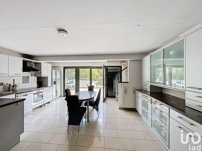 Local commercial - 1 100 m²