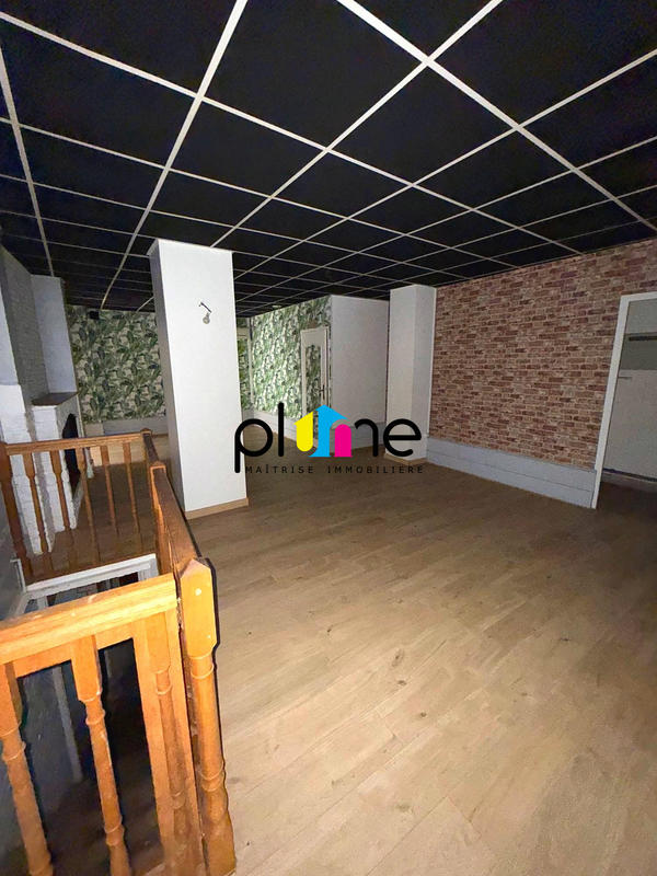 Local commercial - 150 m²