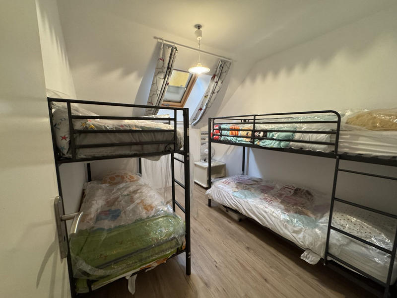 Maison - 220 m² - 8 pièces