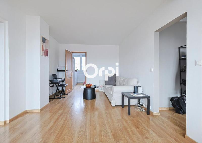 Appartement - 72 m² - 4 pièces