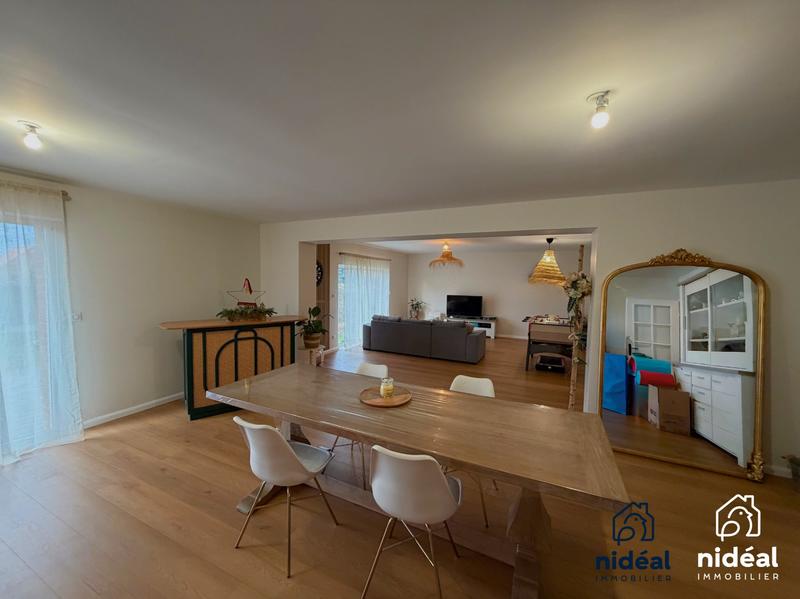 Maison - 150 m² - 5 pièces