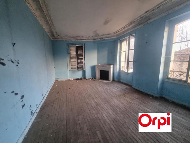 Maison - 287 m² - 5 pièces