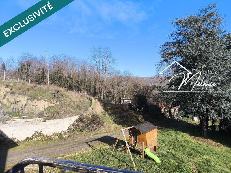 Maison - 299 m² - 11 pièces