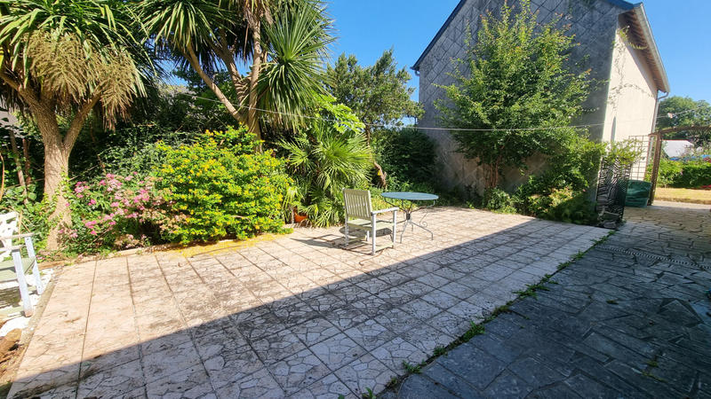 Maison - 102 m² - 7 pièces