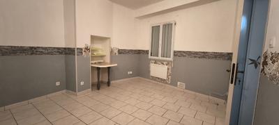 Immeuble mixte - 86 m² - 4 pièces