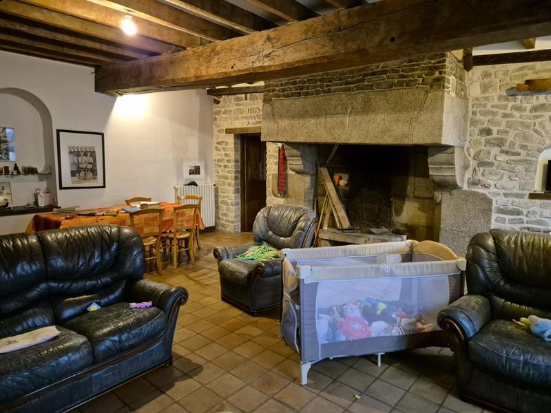 Maison en pierre - 126 m² - 5 pièces