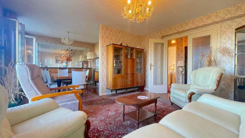 Appartement - 83 m² - 4 pièces