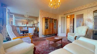 Appartement - 83 m² - 4 pièces