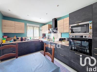 Maison - 93 m² - 5 pièces