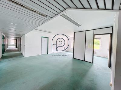 Bureau - 337 m²