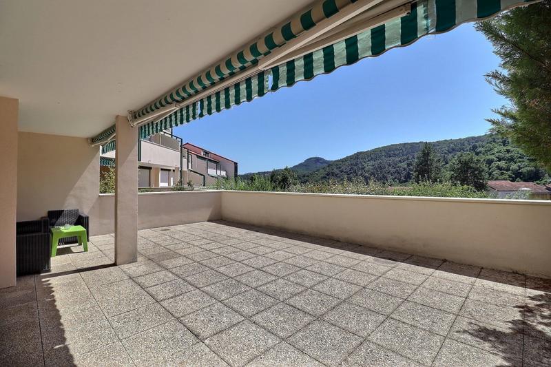 Appartement - 87 m² - 4 pièces