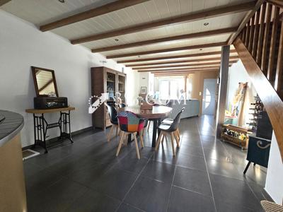 Maison - 91 m² - 4 pièces