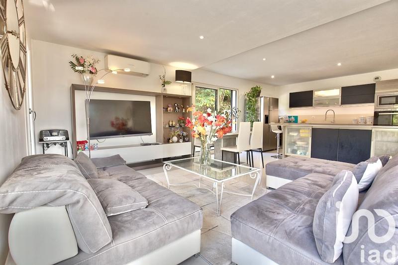 Appartement - 168 m² - 3 pièces