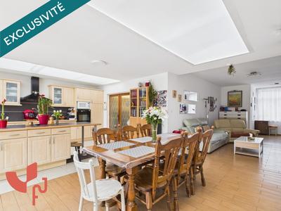 Maison - 110 m² - 4 pièces