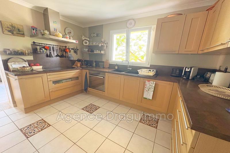 Maison - 185 m² - 6 pièces