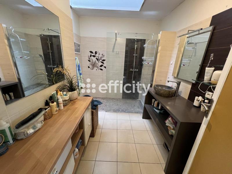 Maison - 123 m² - 5 pièces