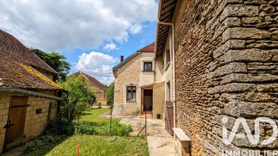 Maison de campagne - 95 m² - 4 pièces