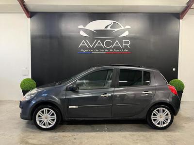 Renault Clio III 5 Portes 1.5 dCi 105 cv Initiale / Toit Ouvrant