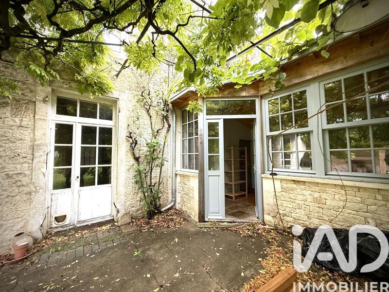 Maison - 337 m² - 11 pièces