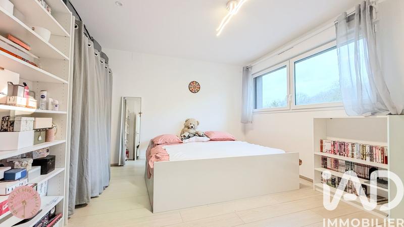 Maison - 175 m² - 6 pièces