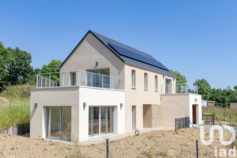 Maison - 145 m² - 6 pièces