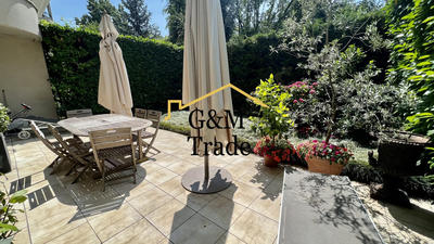 Appartement - 130 m² - 4 pièces