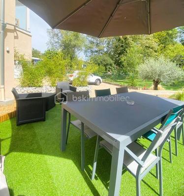 Maison - 147 m² - 6 pièces