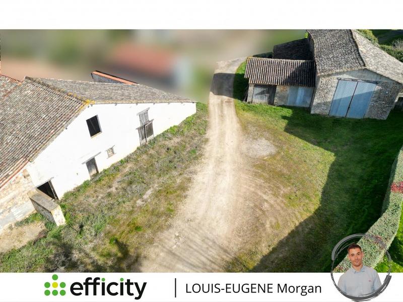 Grange - 245 m² - 9 pièces