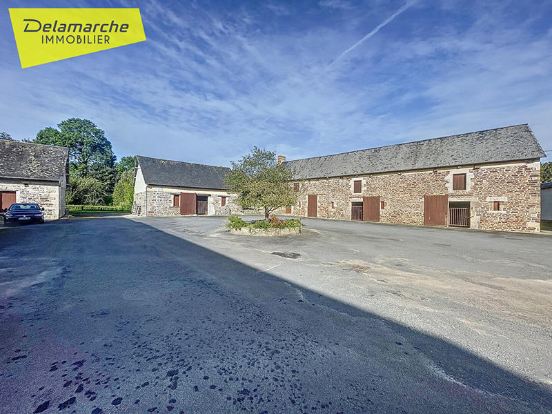 Maison - 231 m² - 7 pièces