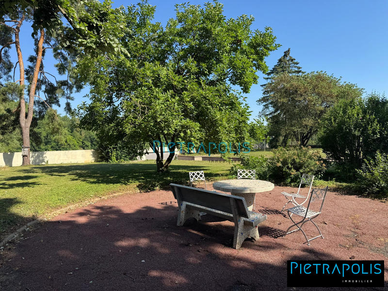 Maison contemporaine - 255 m² - 10 pièces