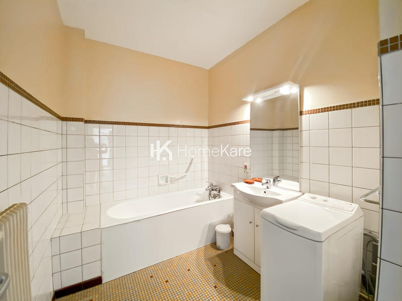 Appartement - 90 m² - 4 pièces